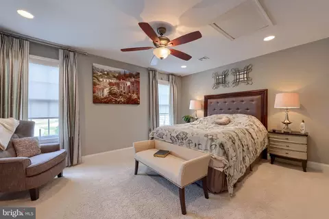 Bedroom - 1068 Constitution Dr, Lititz, PA 17543 photo 2 of 5