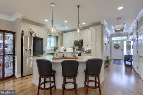 Kitchen - 1068 Constitution Dr, Lititz, PA 17543 photo 2 of 5