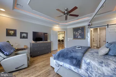 Bedroom - 1068 Constitution Dr, Lititz, PA 17543 photo 3 of 5