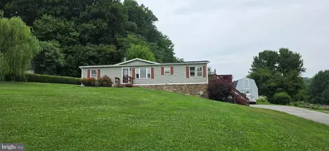 966 Buck Rd, Quarryville, PA 17566