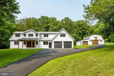150 Fox Hollow Rd, Pequea, PA 17565