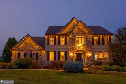 Exterior - 309 Chadwyck Ln, Lititz, PA 17543 photo 10 of 13