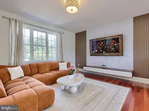 Living - 309 Chadwyck Ln, Lititz, PA 17543 photo 1 of 3