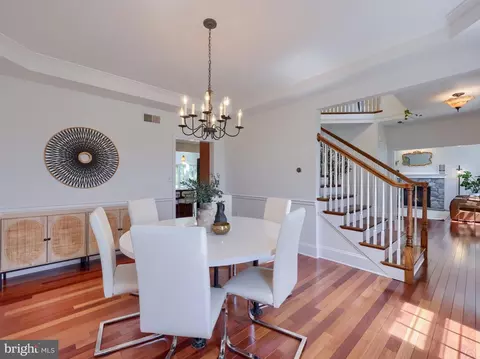 Dining - 309 Chadwyck Ln, Lititz, PA 17543 photo 2 of 3