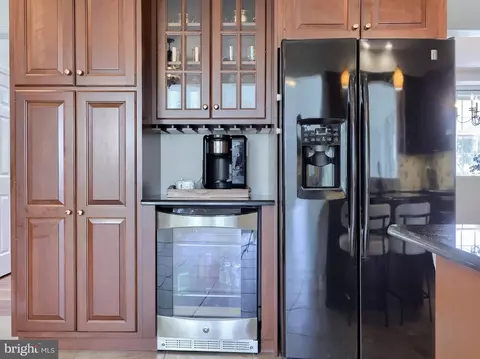 Kitchen - 309 Chadwyck Ln, Lititz, PA 17543 photo 3 of 3
