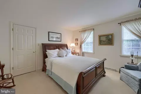 Bedroom - 1 Warren Cir, Lititz, PA 17543 photo 3 of 6