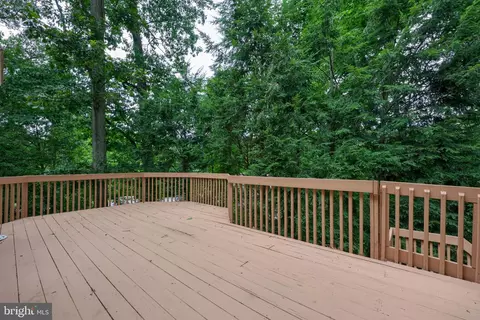 Exterior - 1 Warren Cir, Lititz, PA 17543 photo 8 of 16