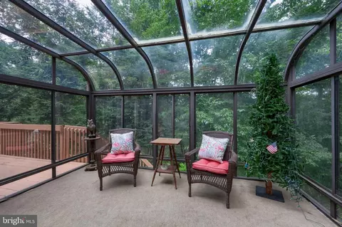 Exterior - 1 Warren Cir, Lititz, PA 17543 photo 6 of 16