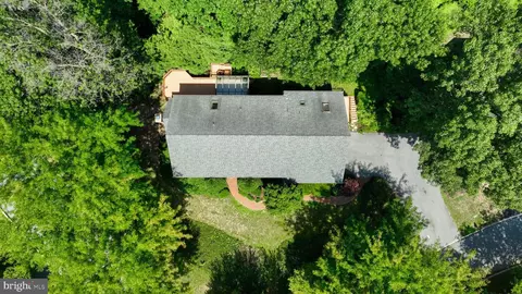 View/Area - 1 Warren Cir, Lititz, PA 17543 photo 3 of 12