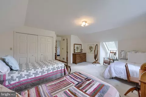 Bedroom - 1 Warren Cir, Lititz, PA 17543 photo 6 of 6