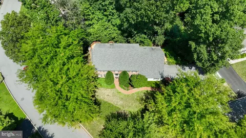 View/Area - 1 Warren Cir, Lititz, PA 17543 photo 1 of 12