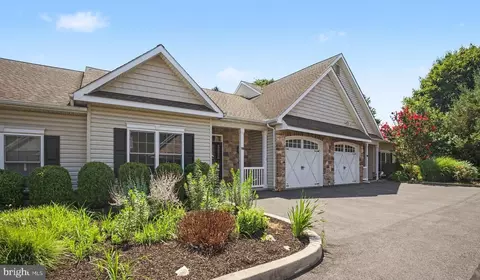 958 Elm Ave, Lancaster, PA 17603