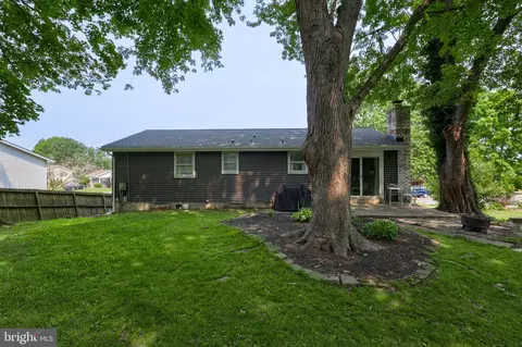 Exterior - 116 Oxford Dr, Lititz, PA 17543 photo 4 of 9