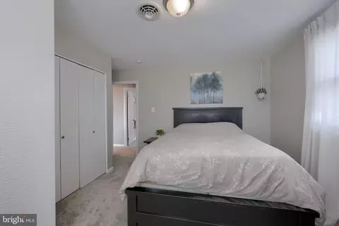 Bedroom - 116 Oxford Dr, Lititz, PA 17543 photo 5 of 5