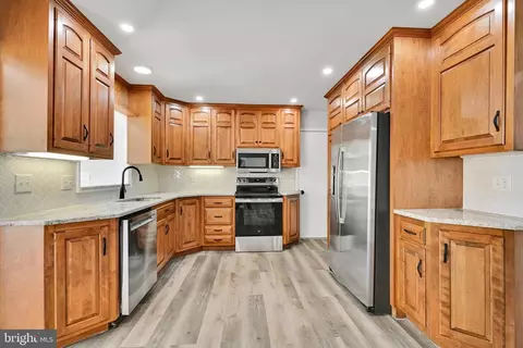 Kitchen - 143 S Oak St, Lititz, PA 17543 photo 1 of 3