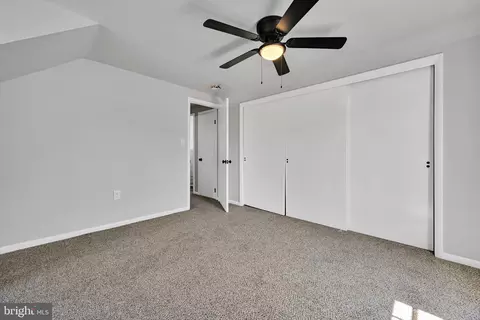 Bedroom - 143 S Oak St, Lititz, PA 17543 photo 2 of 4