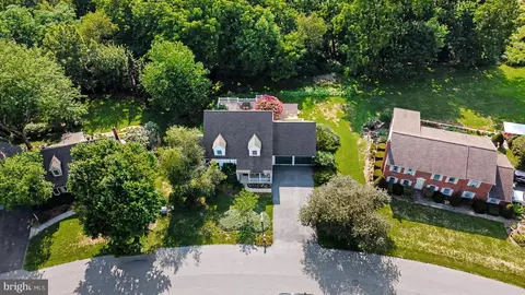View/Area - 519 Colonial Crescent Dr, Lititz, PA 17543 photo 1 of 6