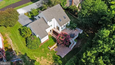 View/Area - 519 Colonial Crescent Dr, Lititz, PA 17543 photo 6 of 6
