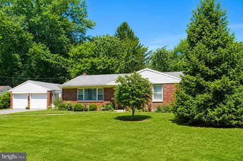 625 Hampden Rd, Elizabethtown, PA 17022