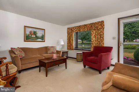 Other - 723 Penn Ave, Lititz, PA 17543 photo 1 of 10