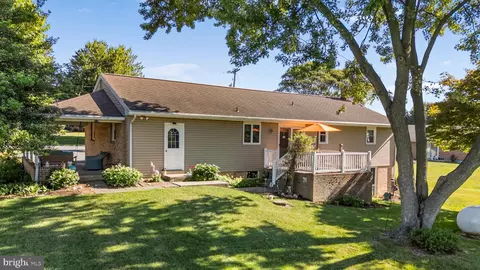 Other - 723 Penn Ave, Lititz, PA 17543 photo 9 of 10