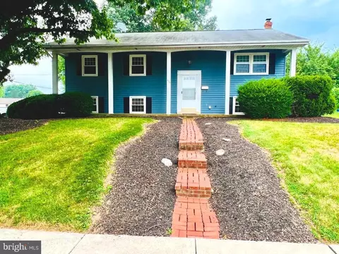 434 N Holly St, Elizabethtown, PA 17022
