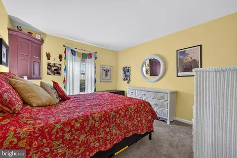 Bedroom - 31 Tumbling Run, Lititz, PA 17543 photo 1 of 7
