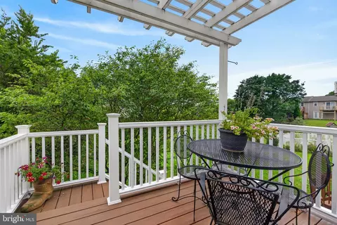 Exterior - 31 Tumbling Run, Lititz, PA 17543 photo 6 of 6