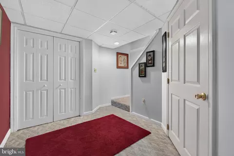 Entry Way - 31 Tumbling Run, Lititz, PA 17543 photo 2 of 2