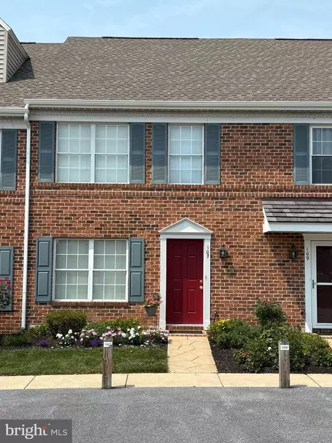 107 Delancy Pl, Lancaster, PA 17601