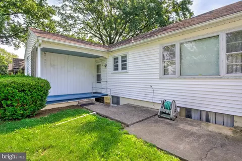 Exterior - 149 Owl Hill Rd, Lititz, PA 17543 photo 8 of 10