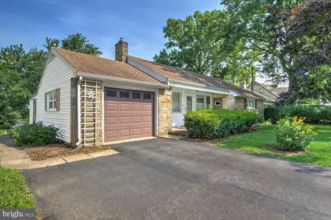 Exterior - 149 Owl Hill Rd, Lititz, PA 17543 photo 2 of 10