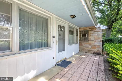 Exterior - 149 Owl Hill Rd, Lititz, PA 17543 photo 4 of 10