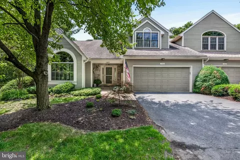 146 Deer Ford Dr, Lancaster, PA 17601