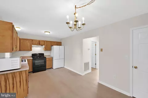 Entry Way - 2966 Aster Ln, Lititz, PA 17543 photo 3 of 4