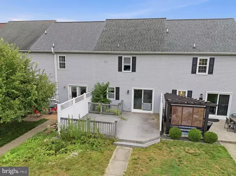 Exterior - 22 Pennwick Dr, Lititz, PA 17543 photo 13 of 13