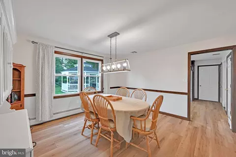 Dining - 843 Douglas Dr, Lititz, PA 17543 photo 1 of 2