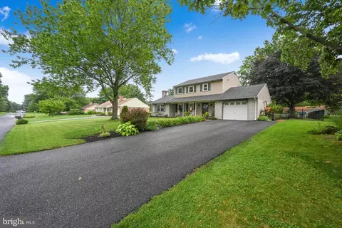 Other - 843 Douglas Dr, Lititz, PA 17543 photo 2 of 9