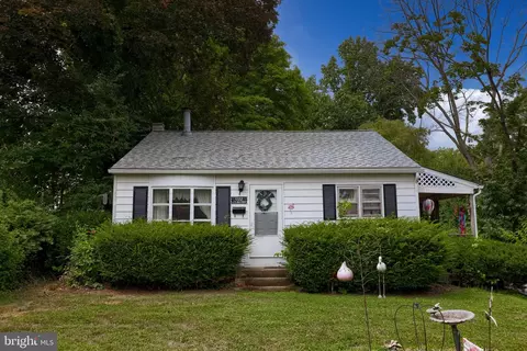 173 New St, Millersville, PA 17551