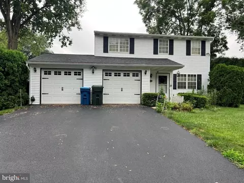 4084 Parkside Ct, Mount Joy, PA 17552