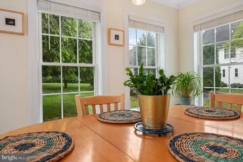 Dining - 3015 Weaver Rd, Lititz, PA 17543 photo 4 of 4