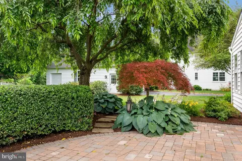 Exterior - 3015 Weaver Rd, Lititz, PA 17543 photo 4 of 5
