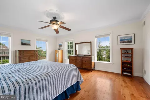 Bedroom - 3015 Weaver Rd, Lititz, PA 17543 photo 2 of 4