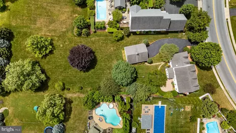 View/Area - 3015 Weaver Rd, Lititz, PA 17543 photo 2 of 3