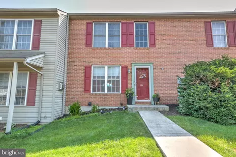 104 Battens Cir, Leola, PA 17540