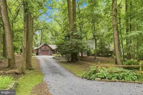 Exterior - 307 Dead End Rd, Lititz, PA 17543 photo 5 of 21