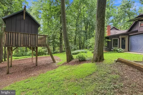Exterior - 307 Dead End Rd, Lititz, PA 17543 photo 17 of 21
