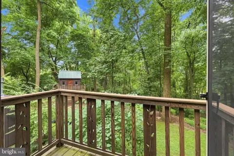 Exterior - 307 Dead End Rd, Lititz, PA 17543 photo 18 of 21