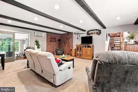 Other - 307 Dead End Rd, Lititz, PA 17543 photo 3 of 13