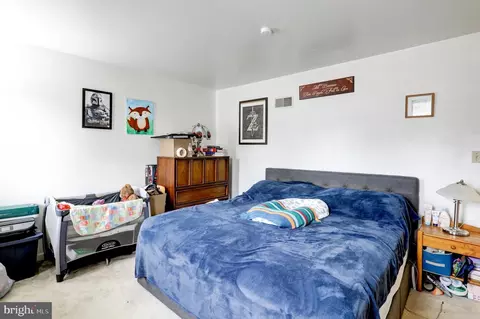 Bedroom - 433 Crosswinds Dr, Lititz, PA 17543 photo 4 of 8
